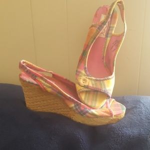 Pink/plaid wedges